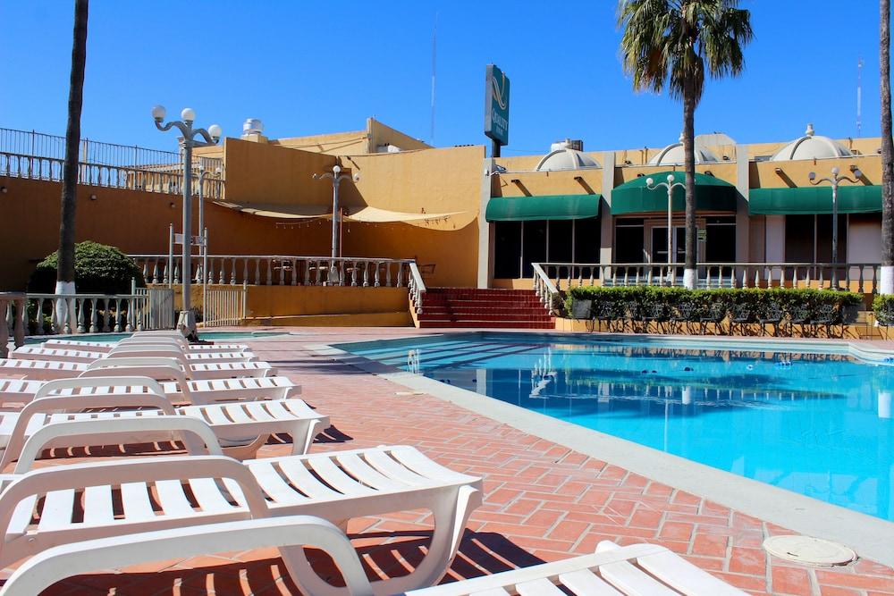 Quality Inn Piedras Negras Exterior photo