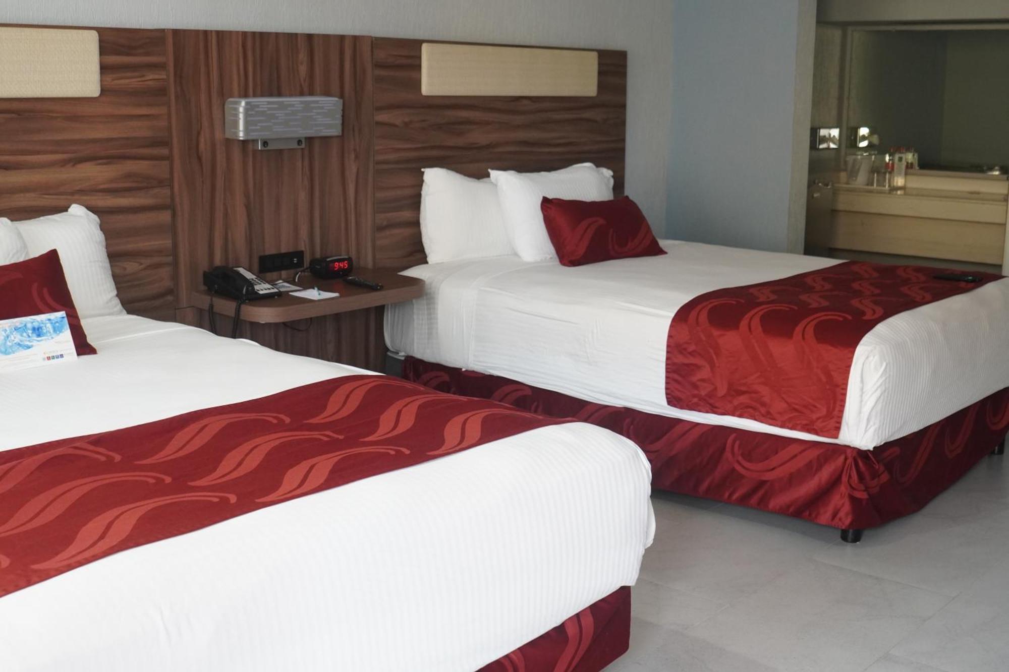 Quality Inn Piedras Negras Exterior photo