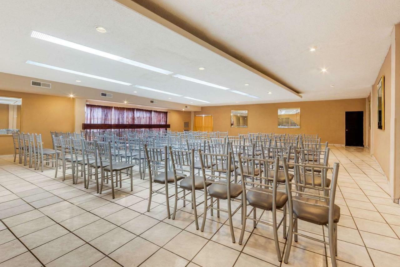 Quality Inn Piedras Negras Exterior photo