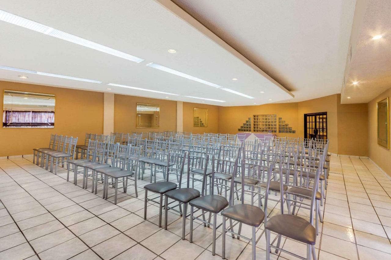 Quality Inn Piedras Negras Exterior photo