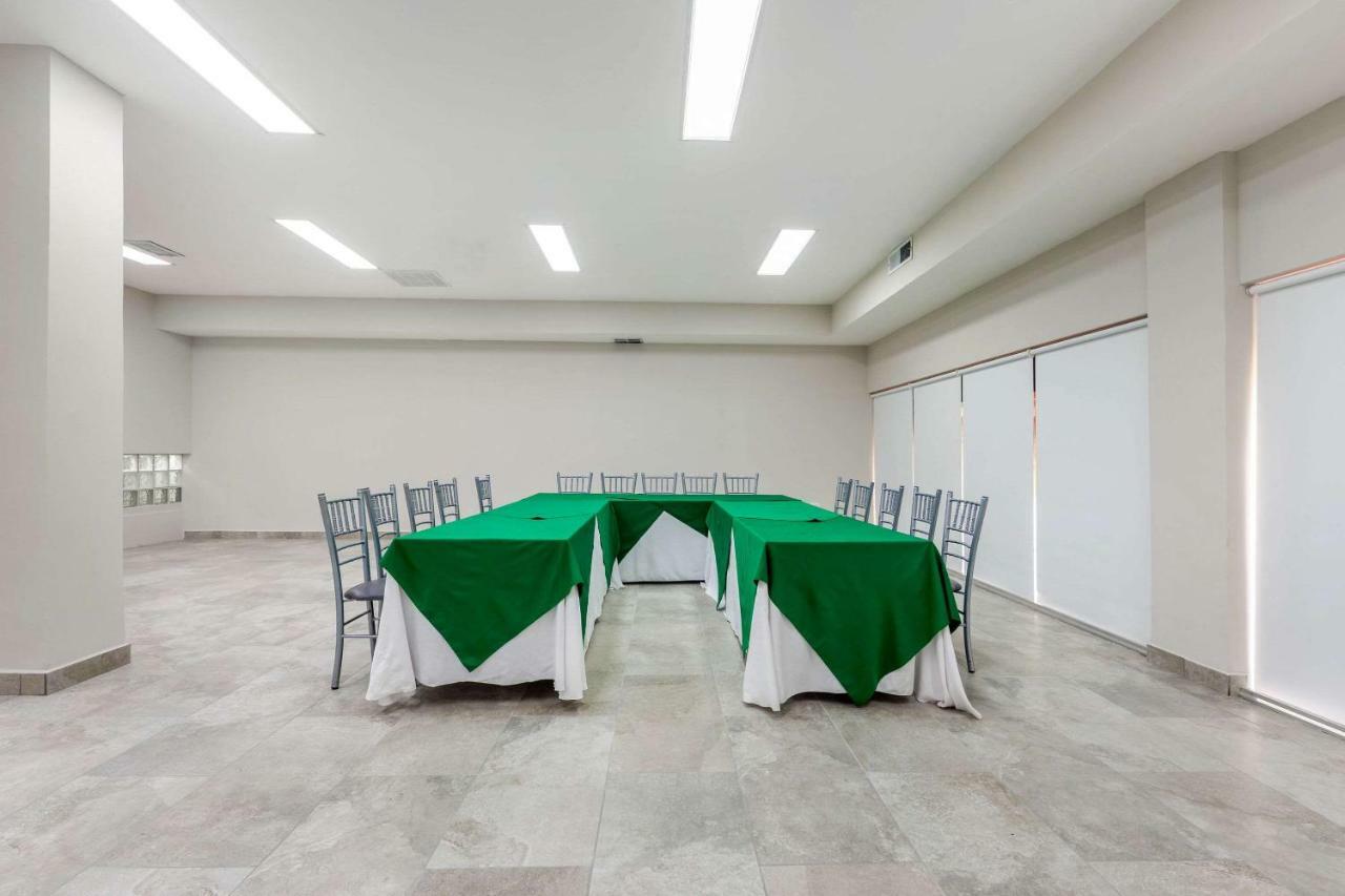 Quality Inn Piedras Negras Exterior photo